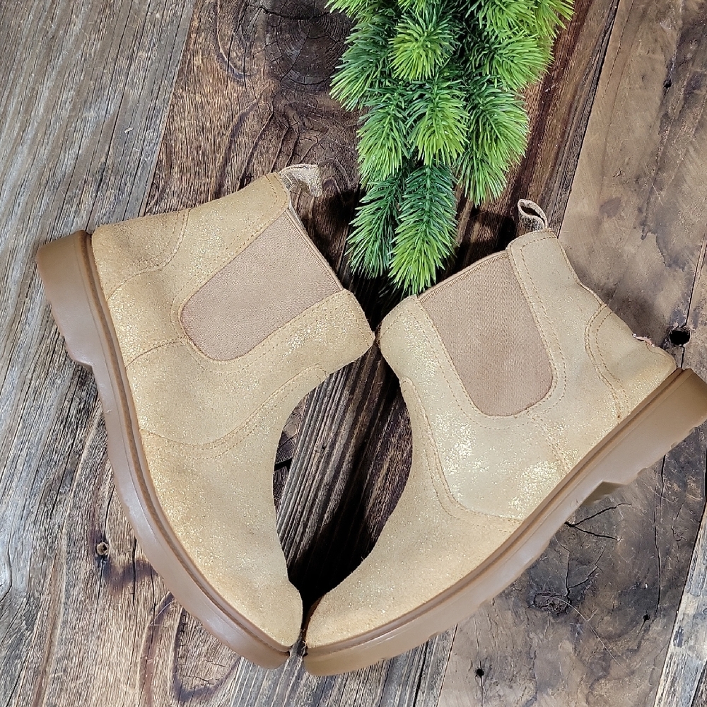 UGG Youth Chelsea Metallic Bolden Ankle Boot Y5~W6 - Picture 1 of 14